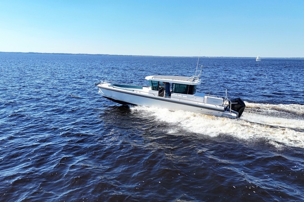 28ft Axopar Yacht For Sale