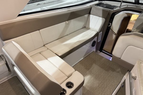 2018 Regal 35