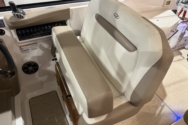 2018 Regal 35