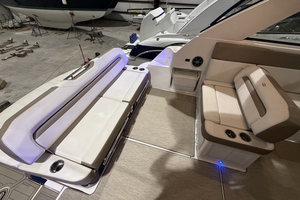 35ft Regal Yacht For Sale