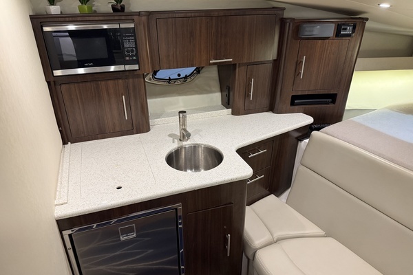 2018 Regal 35