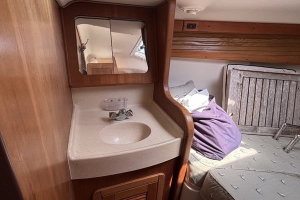 Casperina 38ft Catalina Yacht For Sale