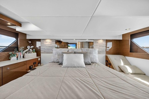 FREESTYLE 9 50ft Cruisers Yachts Yacht For Sale