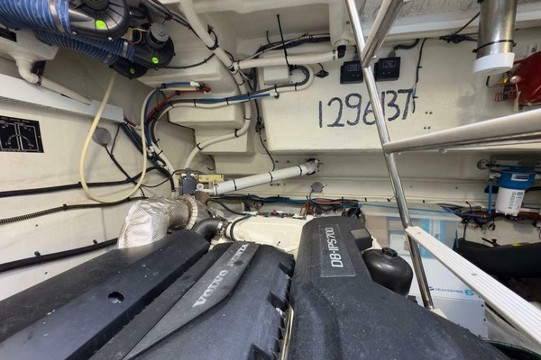 FREESTYLE 9 50ft Cruisers Yachts Yacht For Sale