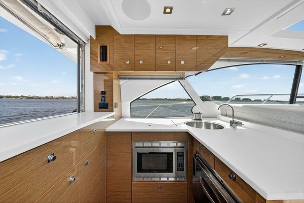 FREESTYLE 9 50ft Cruisers Yachts Yacht For Sale
