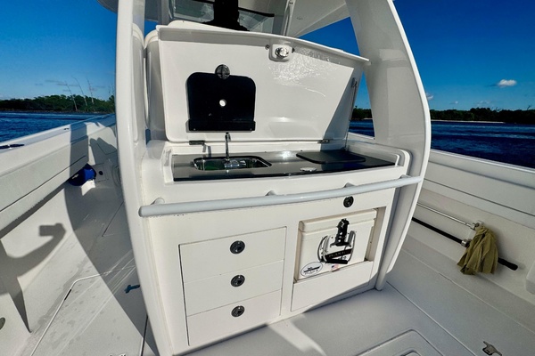 37ft Intrepid Yacht For Sale