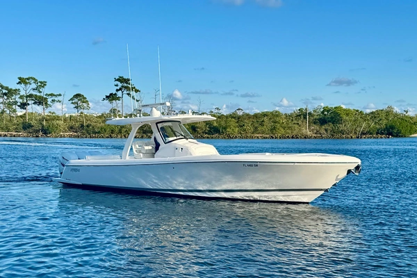 2020 Intrepid 37