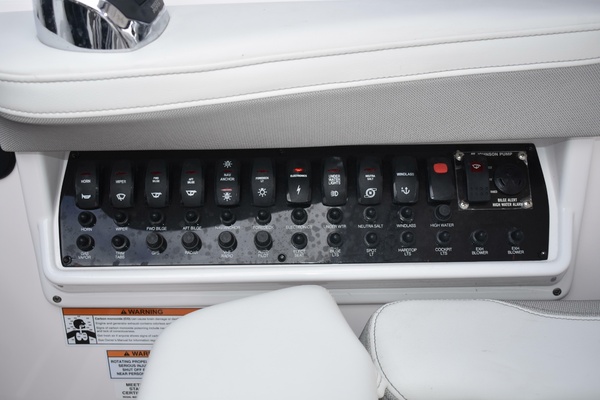 35ft Regal Yacht For Sale
