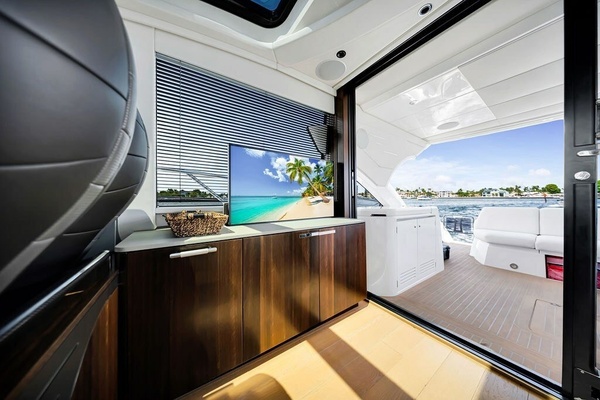 60ft Sunseeker Yacht For Sale
