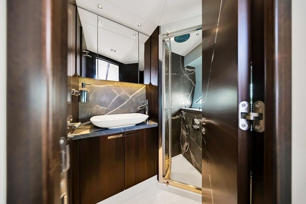 60ft Sunseeker Yacht For Sale
