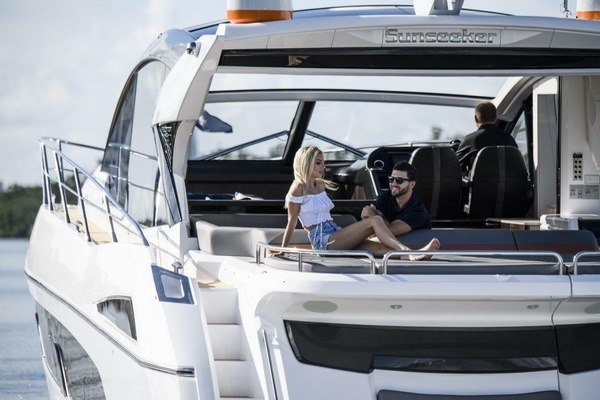 Sunseeker Predator 60 EVO Yacht For Sale