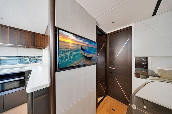 60ft Sunseeker Yacht For Sale