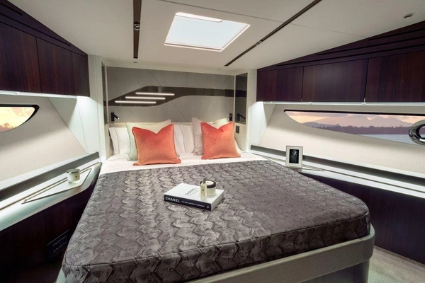 2020 Sunseeker 60