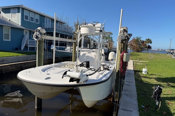 23-ft-Tideline-2020-235 Hybrid- Palm City Florida United States  yacht for sale