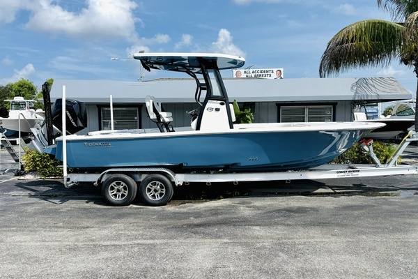 25-ft-Tidewater-2027-2500 Carolina Bay- Stuart Florida United States  yacht for sale