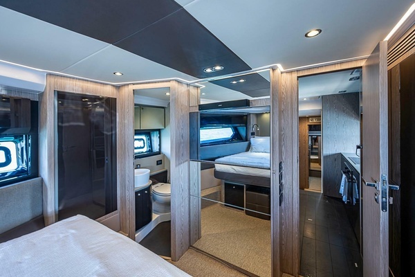 51ft Azimut Yacht For Sale