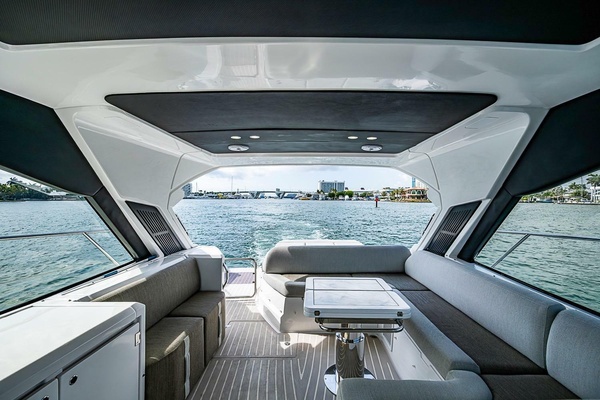 51ft Azimut Yacht For Sale