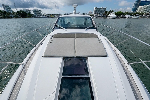 2019 Azimut 51