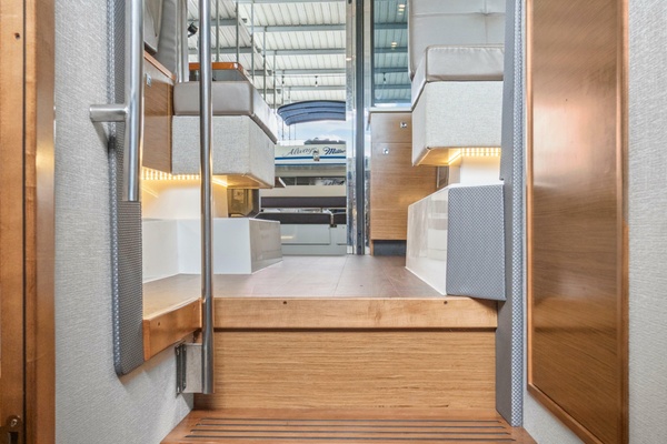 Bailey s Booty 42ft Cruisers Yachts Yacht For Sale