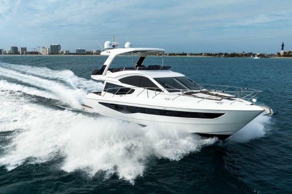 Galeon - 550 Fly
