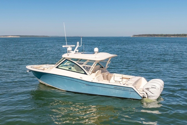 37-ft-Grady-White-2019-Freedom 375- Southampton New York United States  yacht for sale
