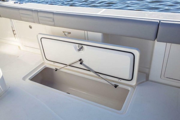 GIDDY UP 41ft Mako Yacht For Sale