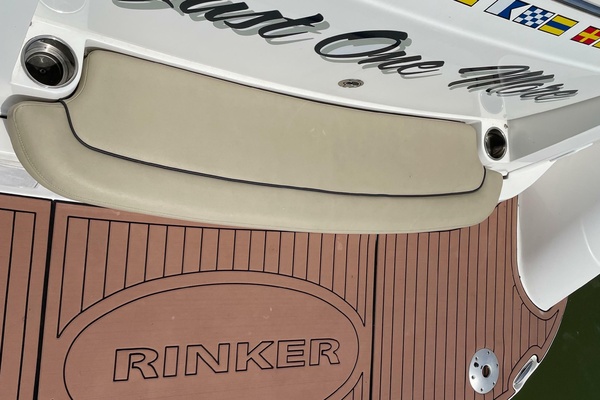 37ft Rinker Yacht For Sale