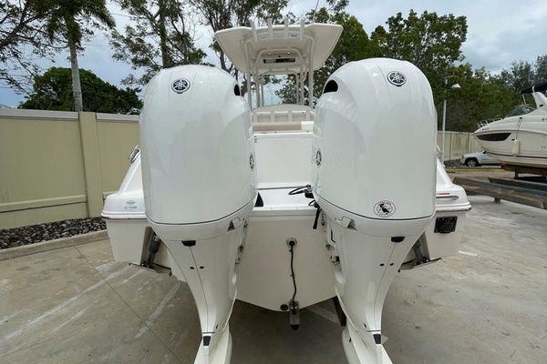 24ft Robalo Yacht For Sale