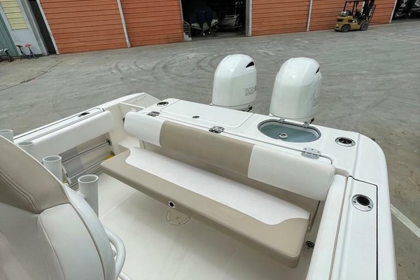 24ft Robalo Yacht For Sale