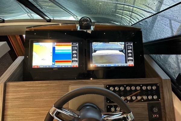 2019 Tiara Yachts 53