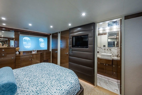 Cheoy Lee Bravo 78 Sport Motor Yacht Yacht For Sale