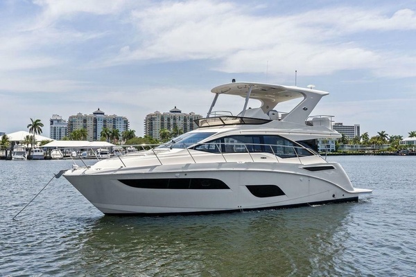2018 Sea Ray 46