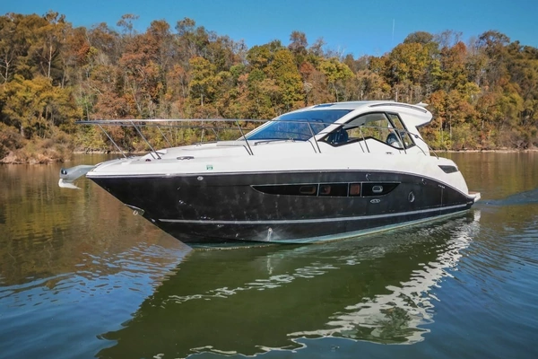 2018 Sea Ray 35