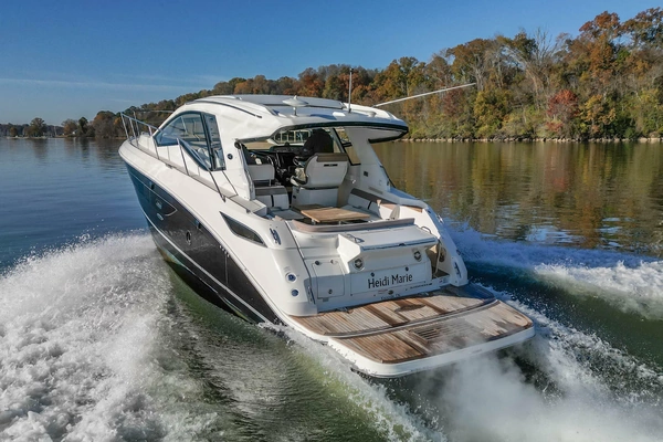 2018 Sea Ray 35