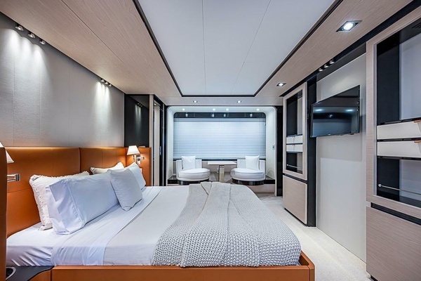 2017 Azimut 80
