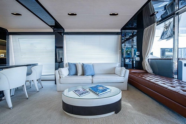 LUCKY 7 80ft Azimut Yacht For Sale