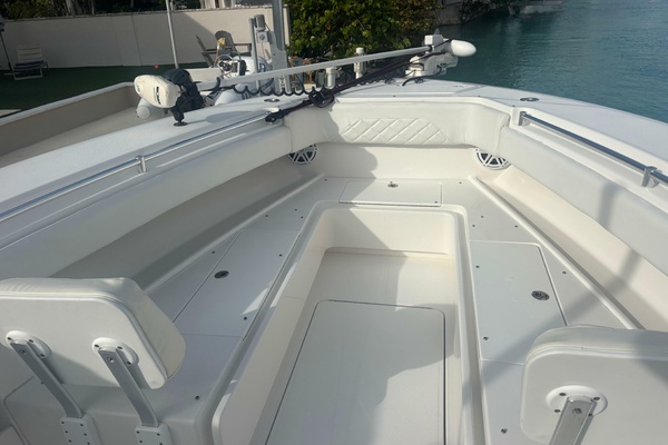 39ft Invincible Yacht For Sale