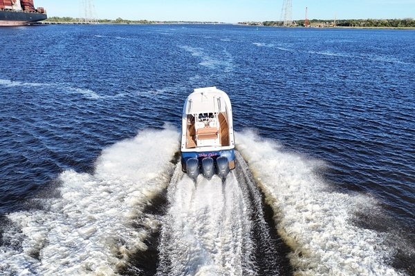 Scout 350 LXF Yacht For Sale
