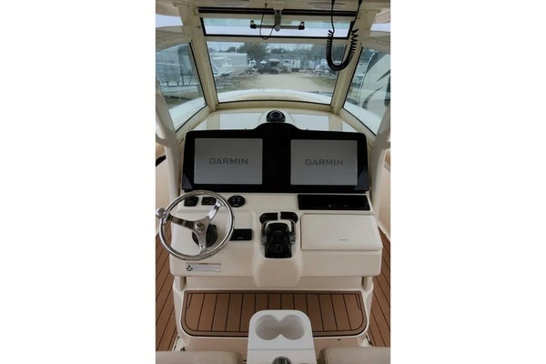 Scout 350 LXF Yacht For Sale