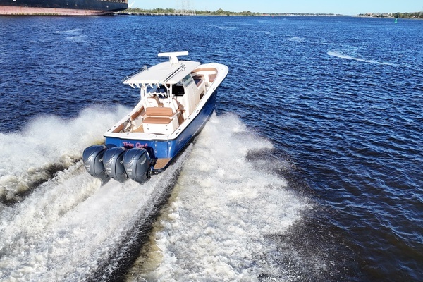 Scout 350 LXF Yacht For Sale