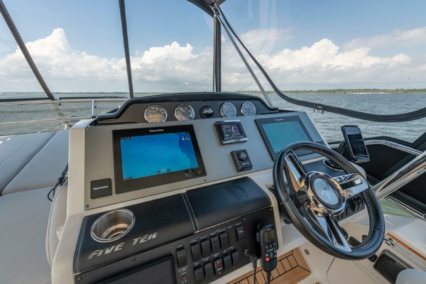 51ft Sea Ray Yacht For Sale