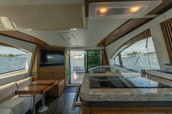 51ft Sea Ray Yacht For Sale