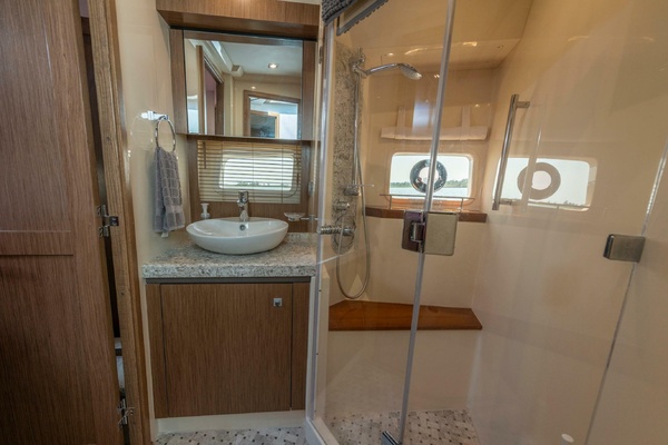 51ft Sea Ray Yacht For Sale