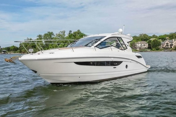 35ft Sea Ray Yacht For Sale