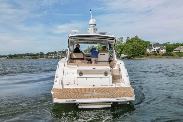 35ft Sea Ray Yacht For Sale
