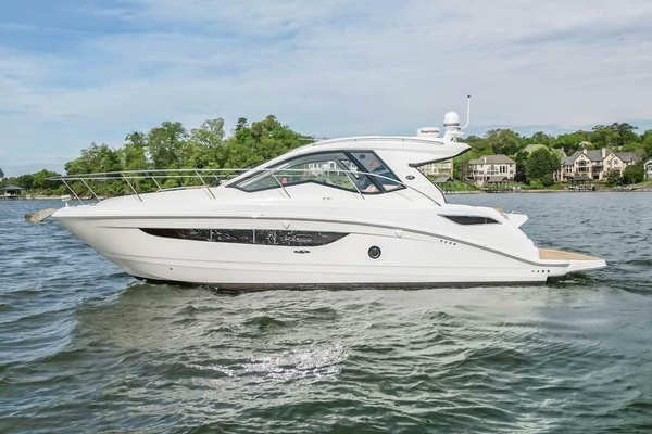 35ft Sea Ray Yacht For Sale