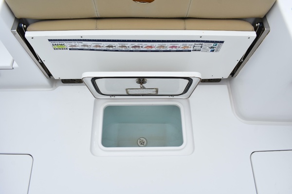 31ft Sportsman Yacht For Sale