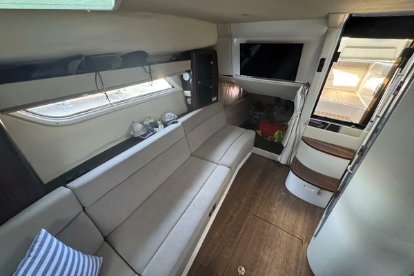 2016 Regal 35