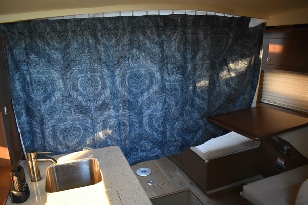 31ft Sea Ray Yacht For Sale