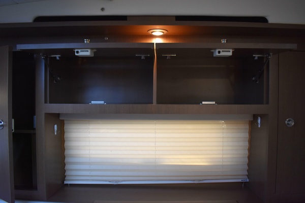 31ft Sea Ray Yacht For Sale
